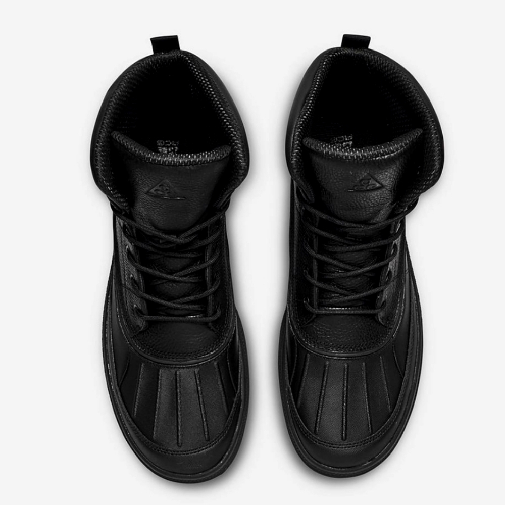 Nike boots